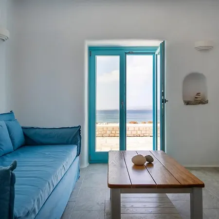 Searenity - Seafront Villa *