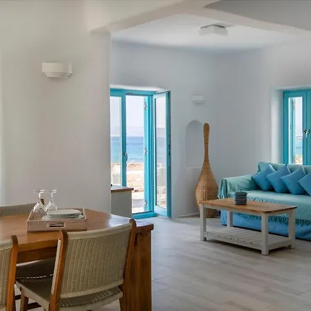 Searenity - Seafront Villa *